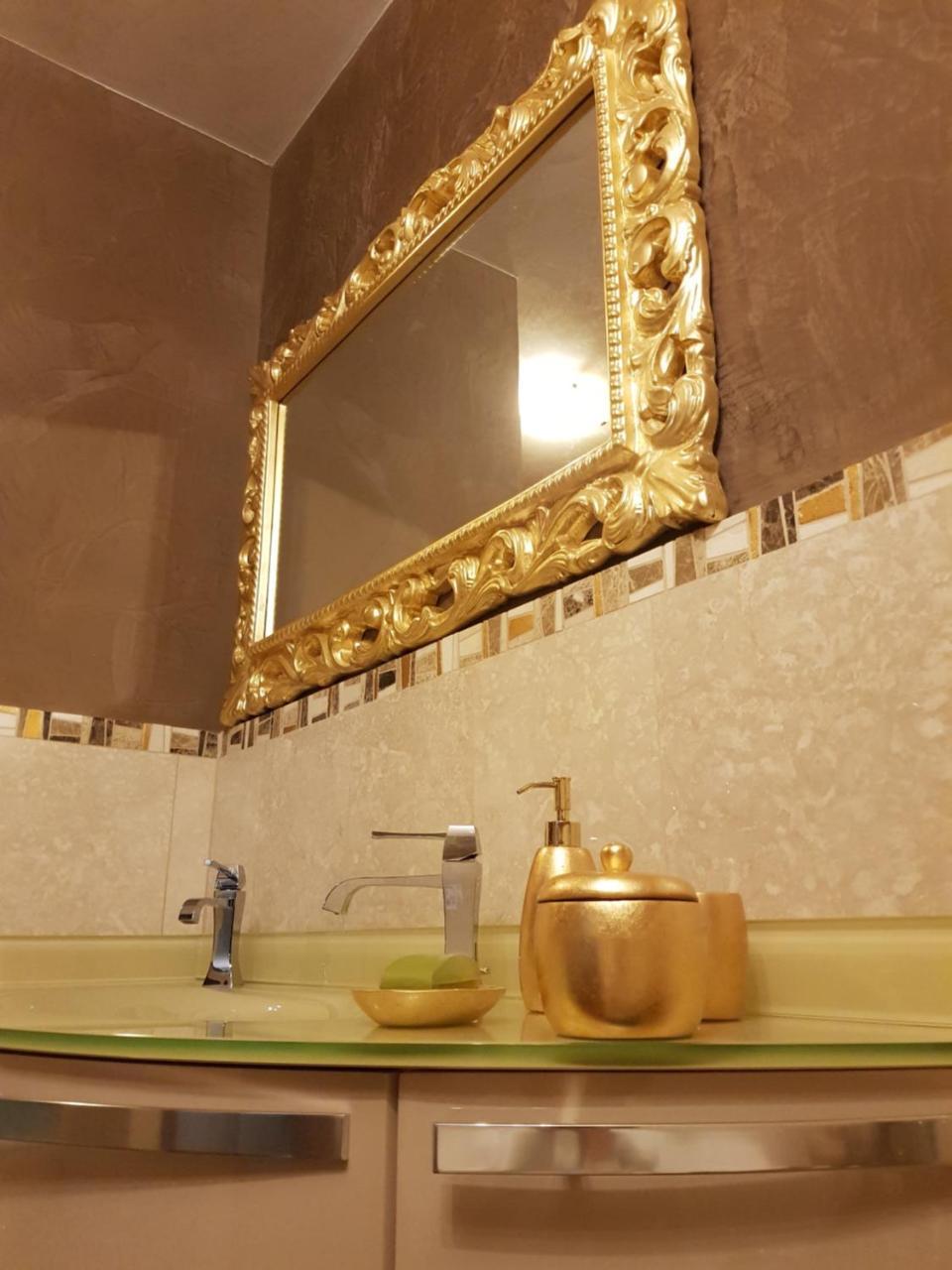 Il Sasso Bianco Bed & Breakfast Comerio Bagian luar foto