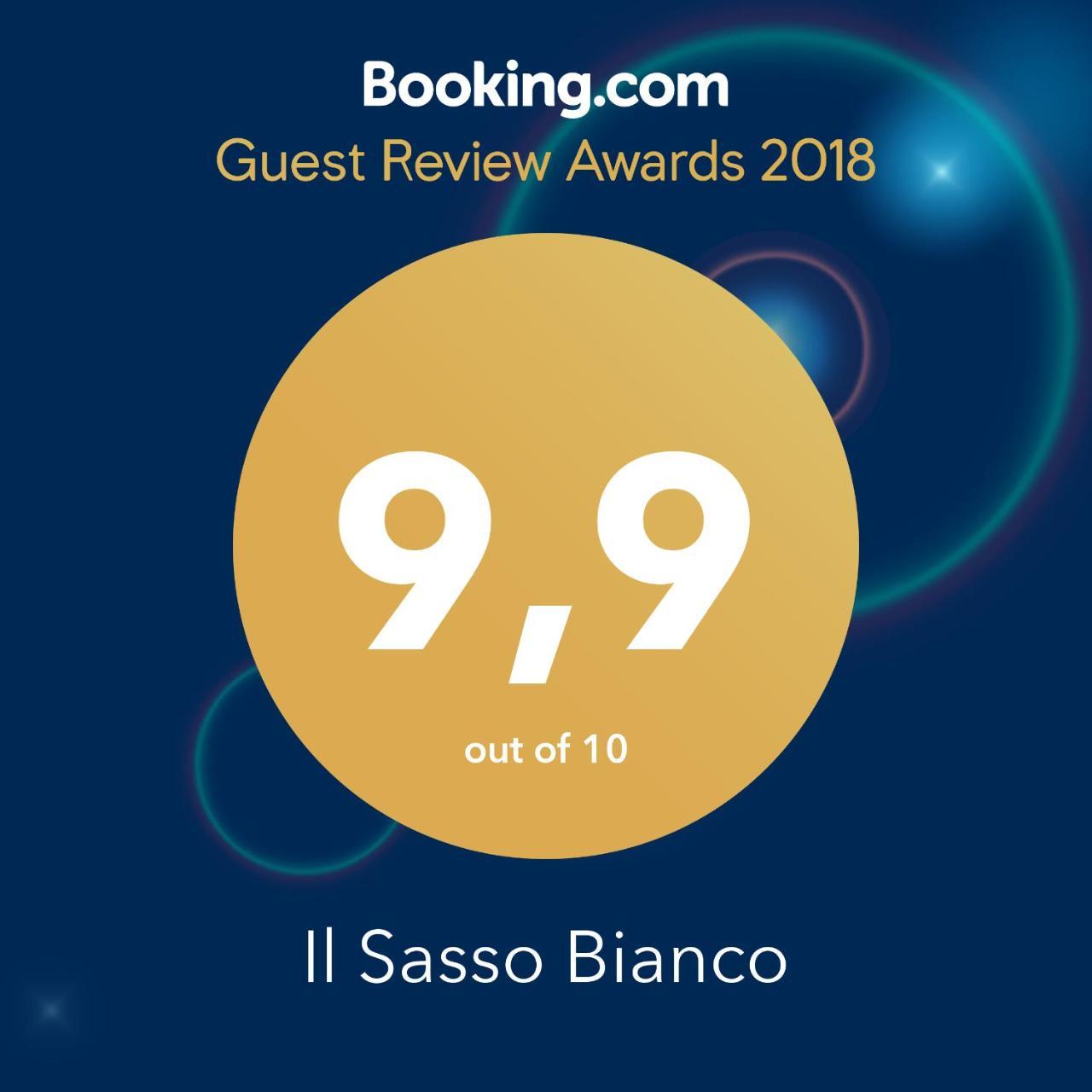 Il Sasso Bianco Bed & Breakfast Comerio Bagian luar foto