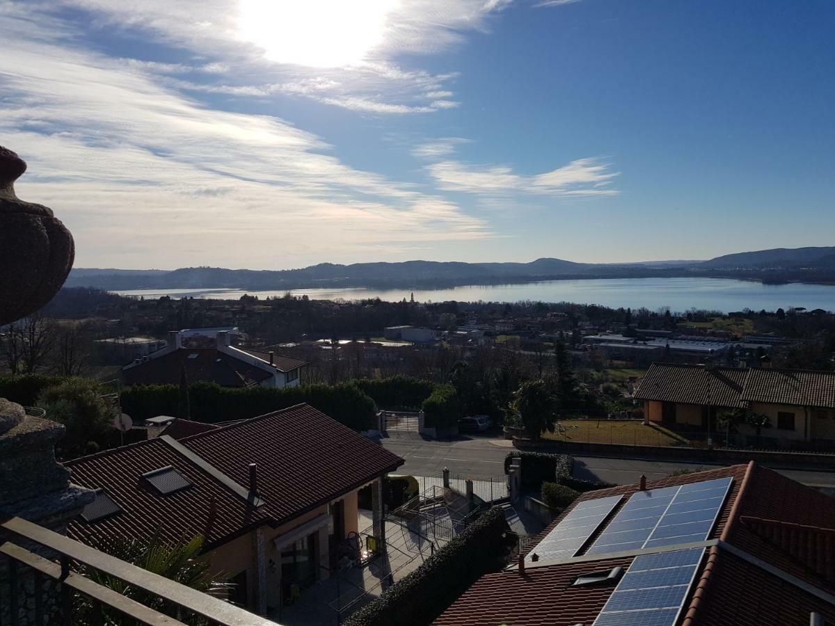 Il Sasso Bianco Bed & Breakfast Comerio Bagian luar foto